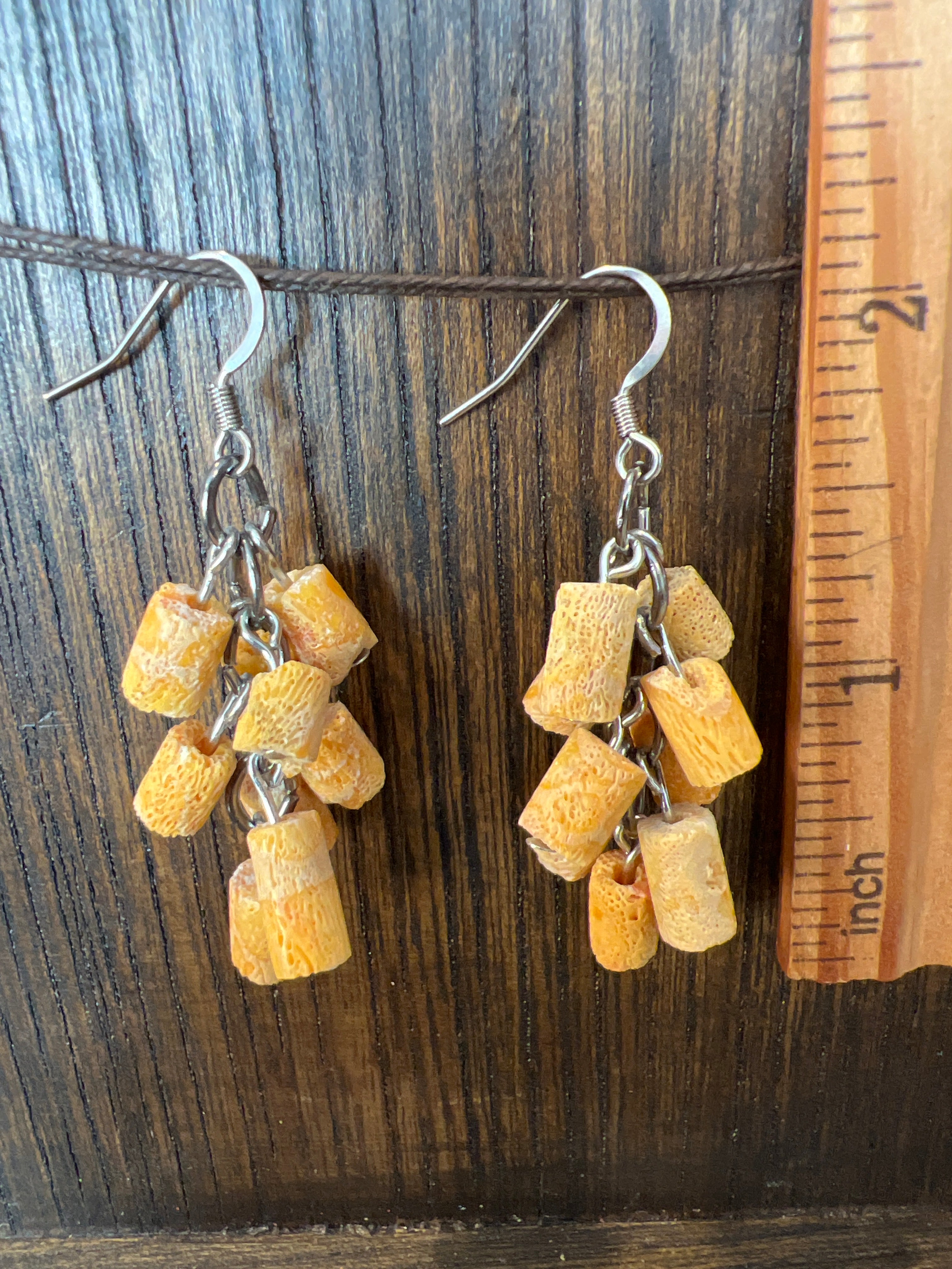 Vintage Coral Shaky Earrings