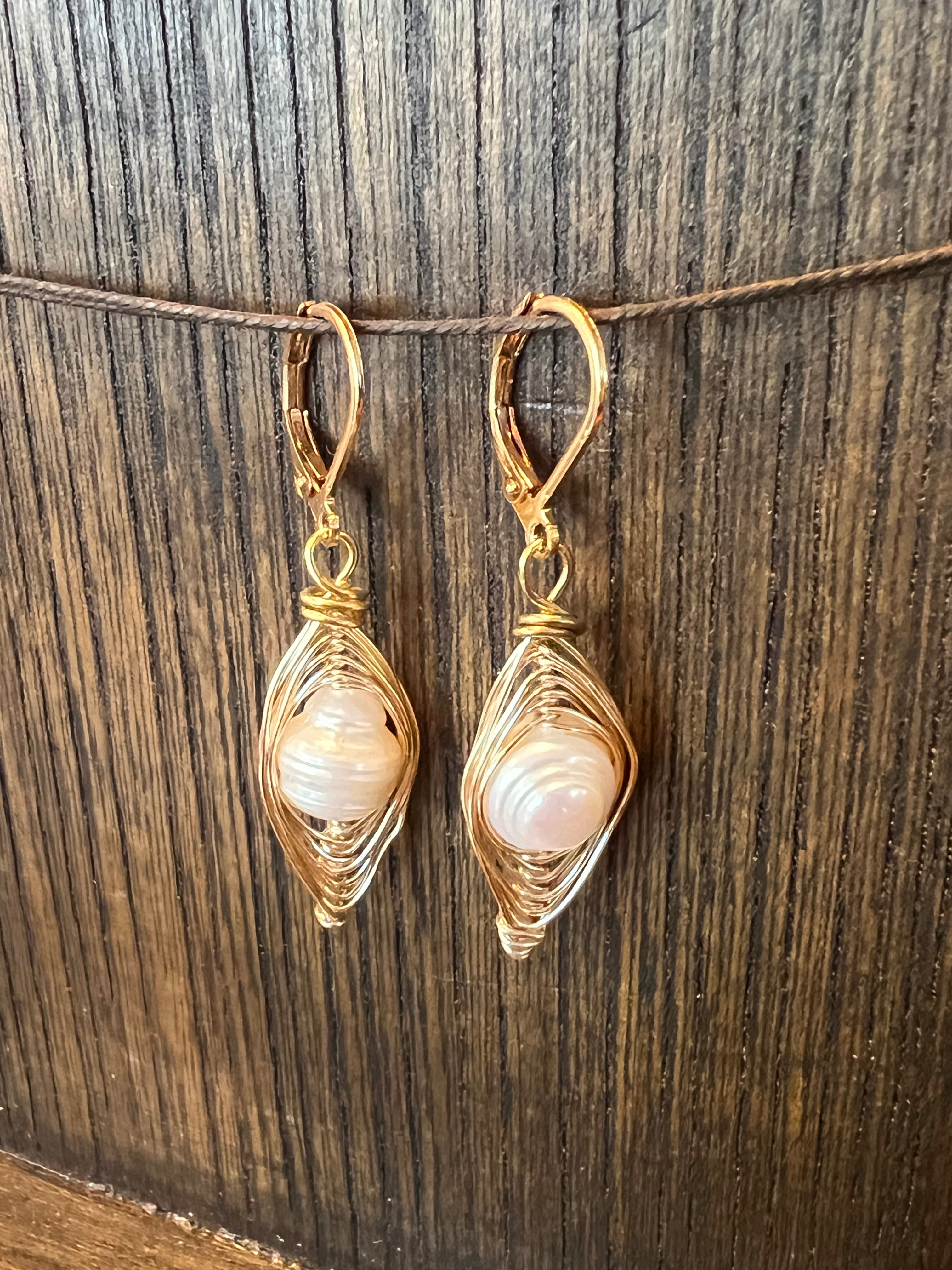 Freshwater Pearl Earrings