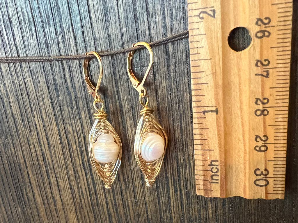 Freshwater Pearl Earrings