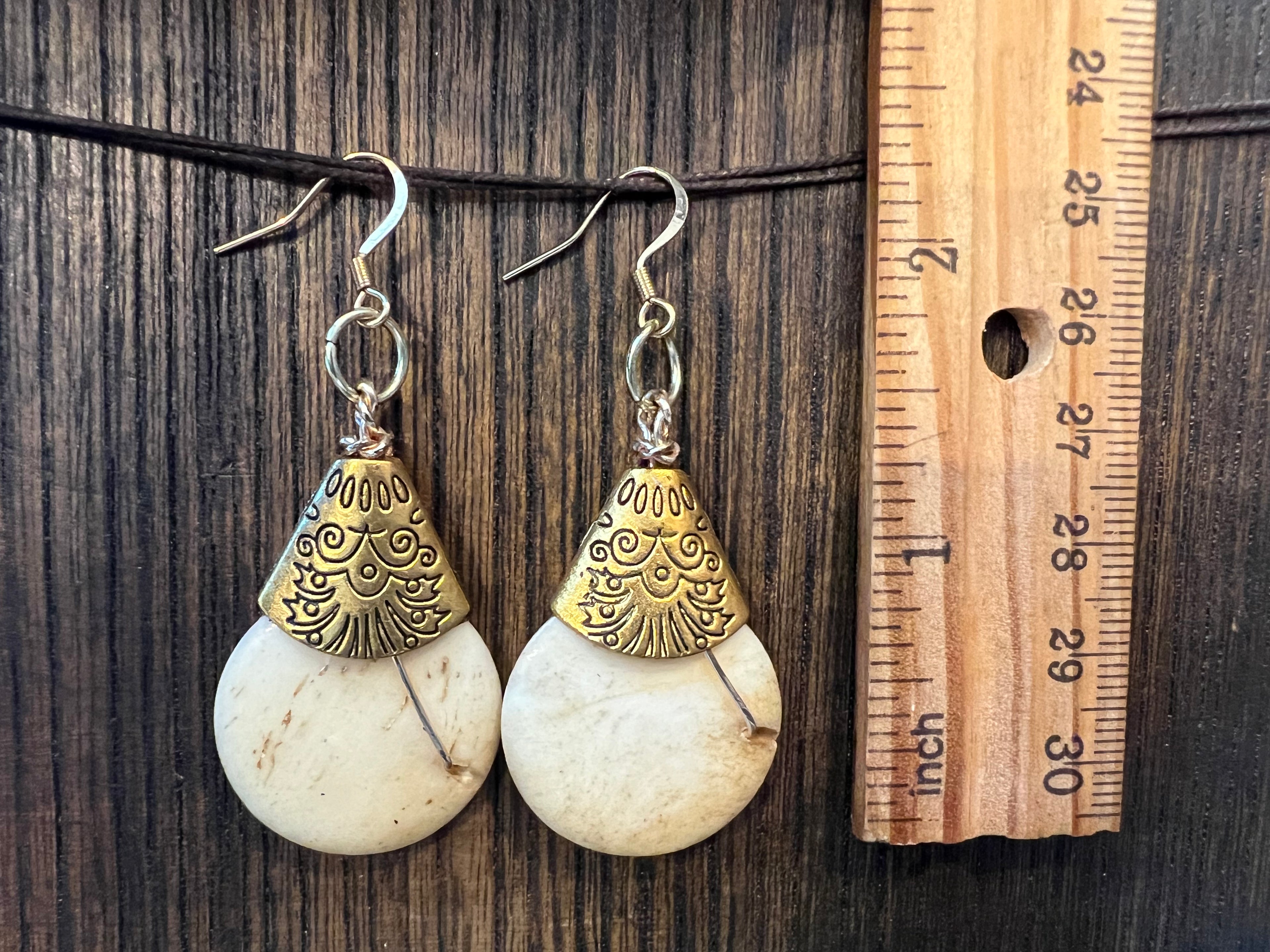 Buffalo Bone Earrings - vintage