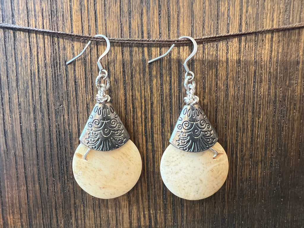 Buffalo Bone Earrings - vintage