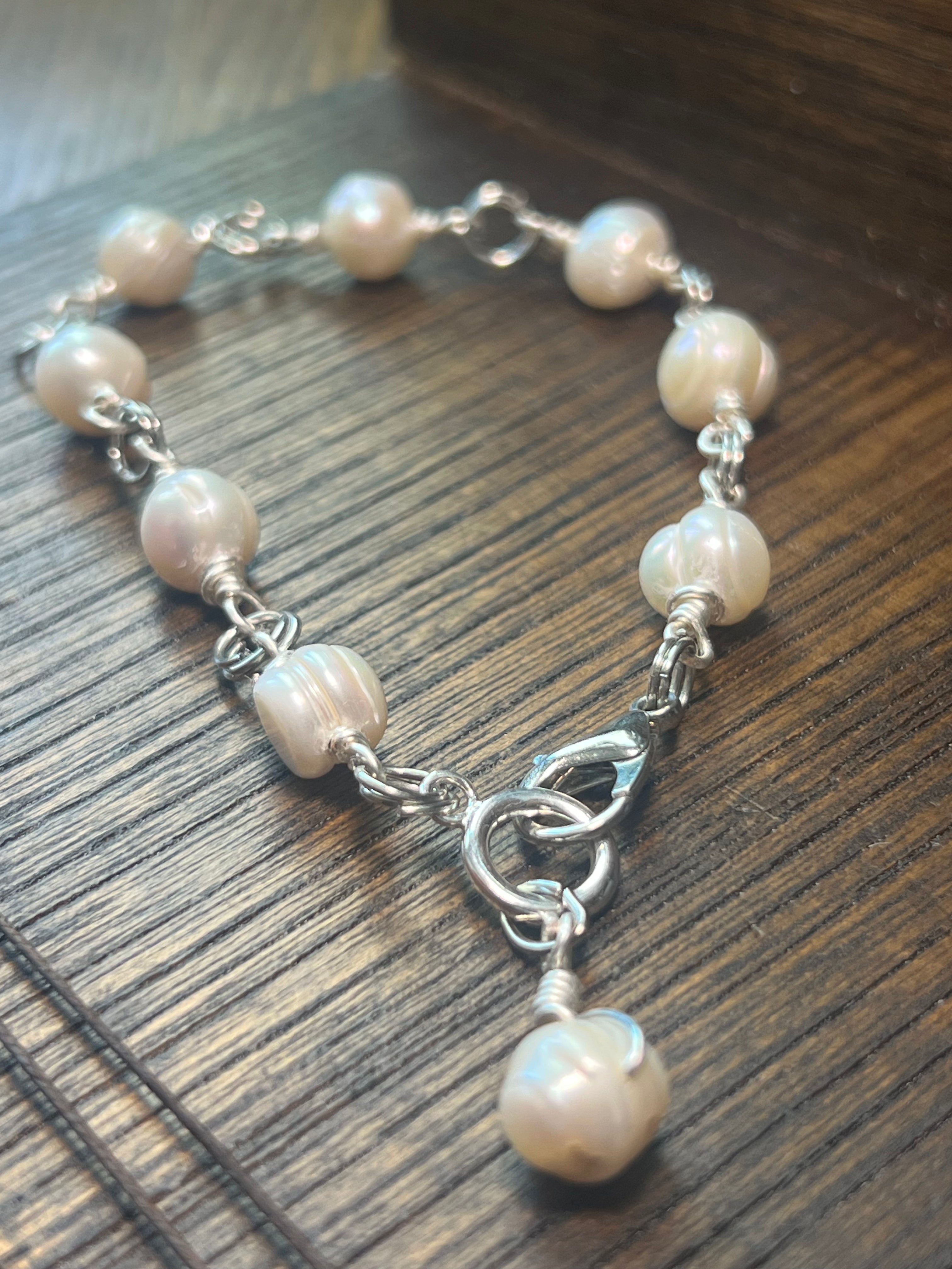 Freshwater Pearl Bracelet 8”