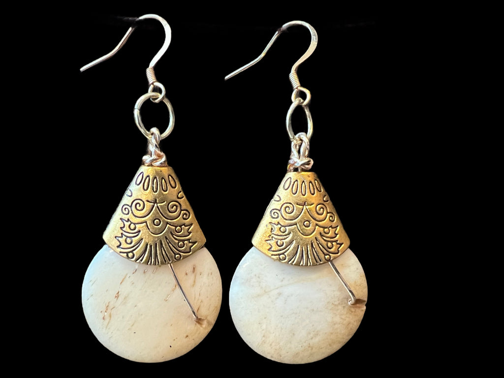 Buffalo Bone Earrings - vintage