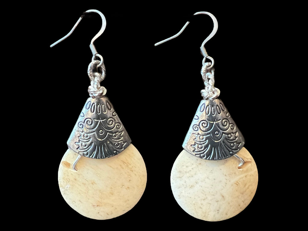 Buffalo Bone Earrings - vintage