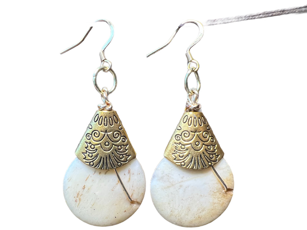 Buffalo Bone Earrings - vintage