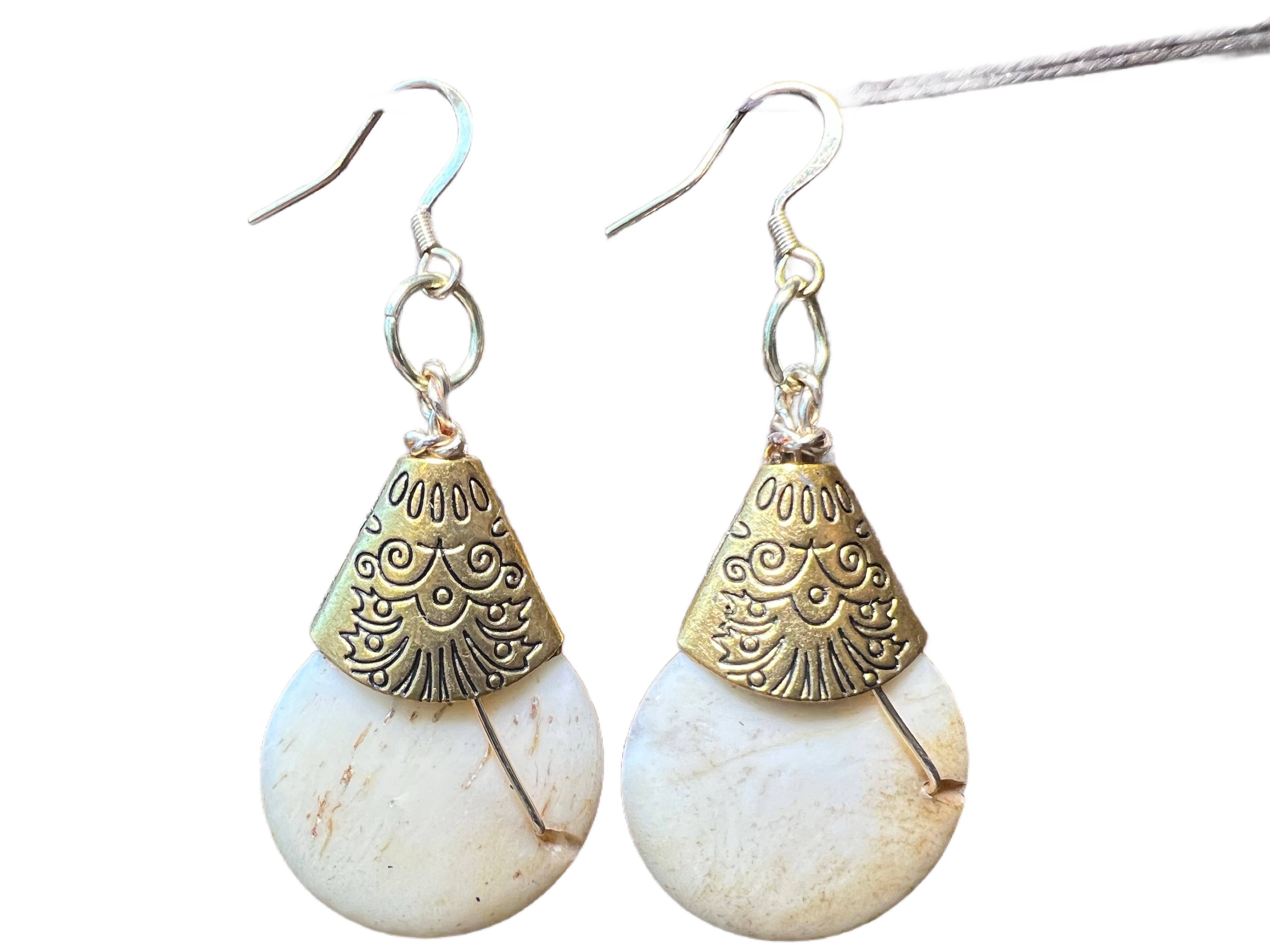 Buffalo Bone Earrings - vintage