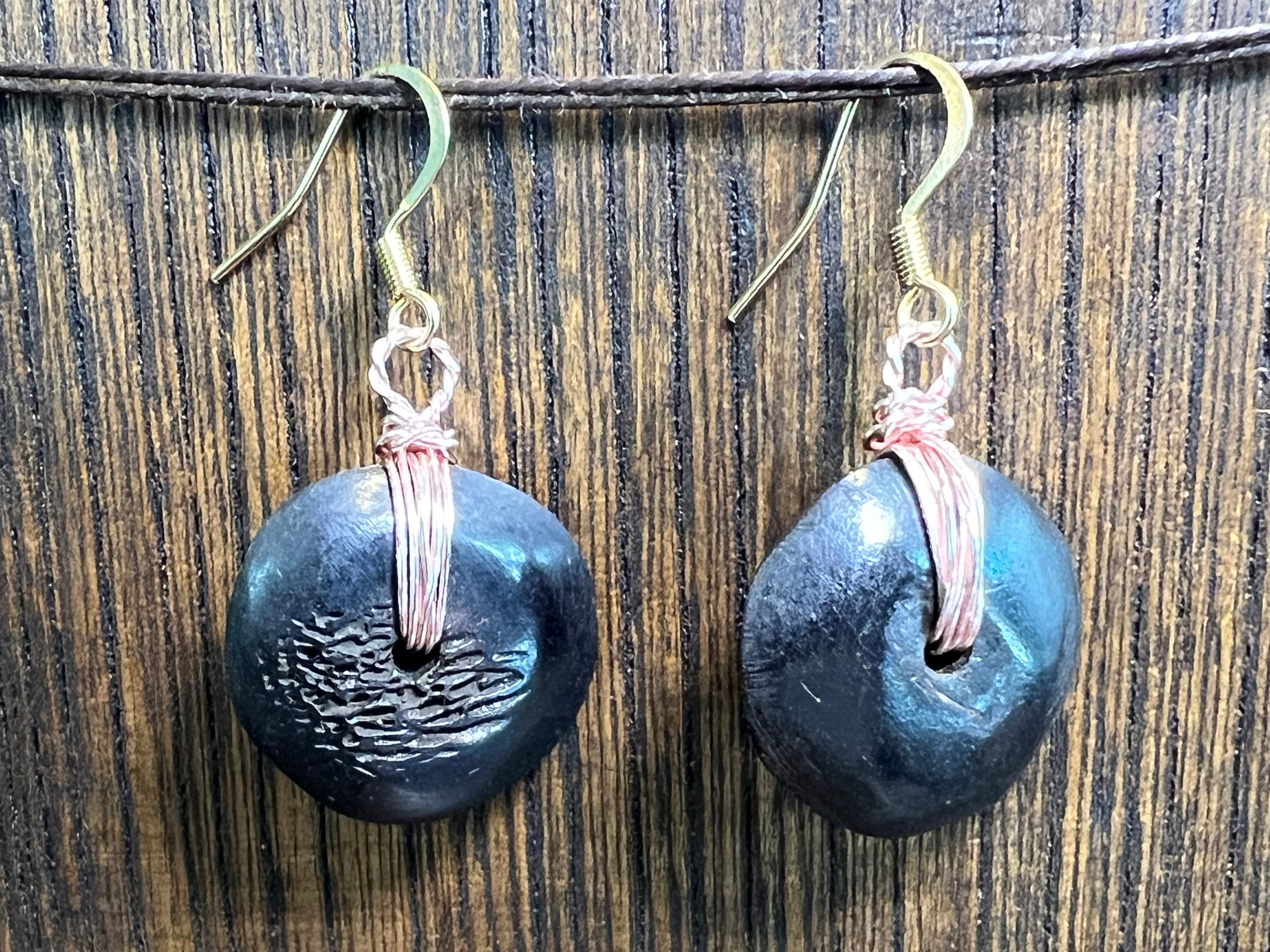 Buffalo Bone earrings - black