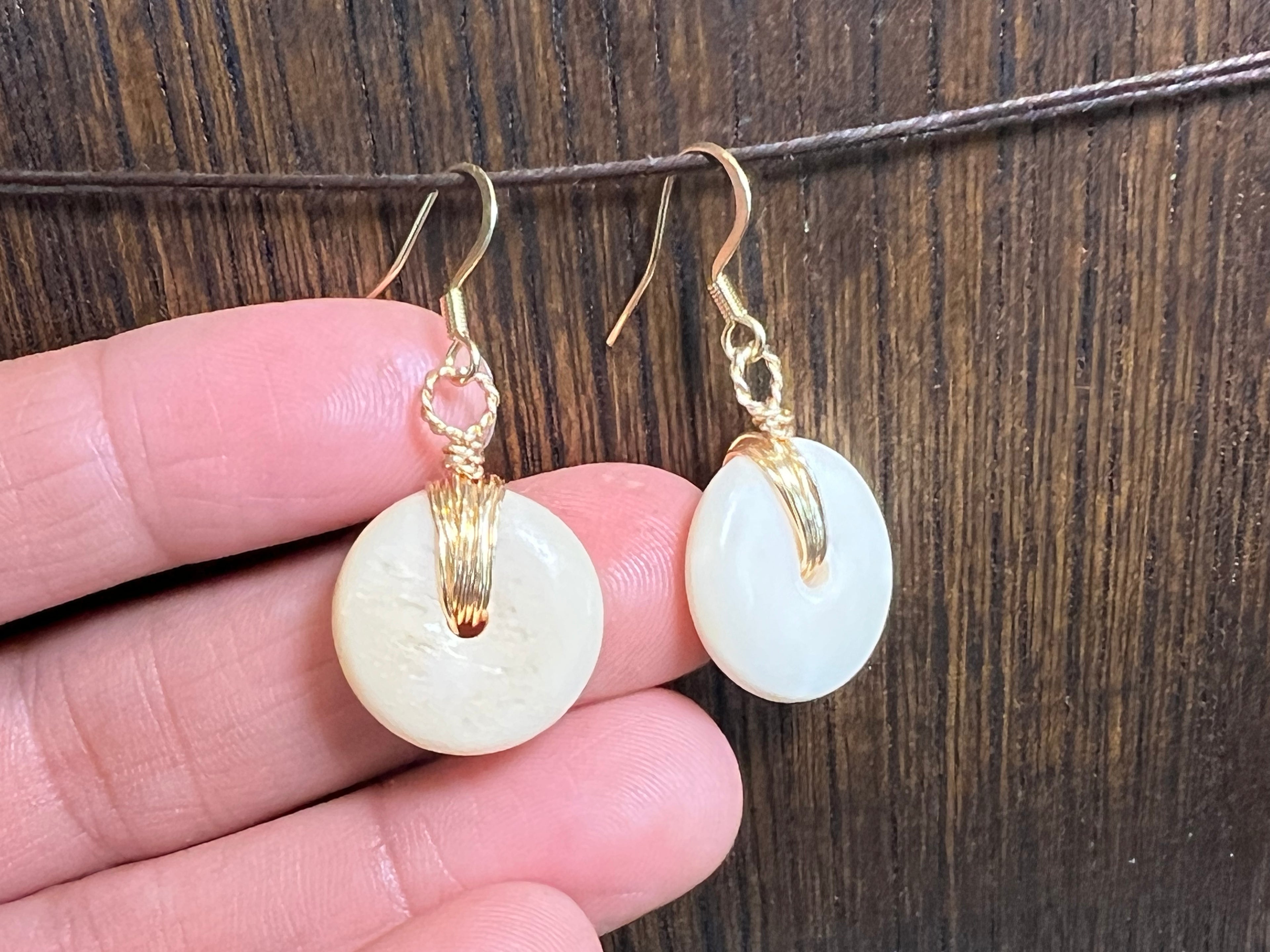 Buffalo Bone Earrings - cream
