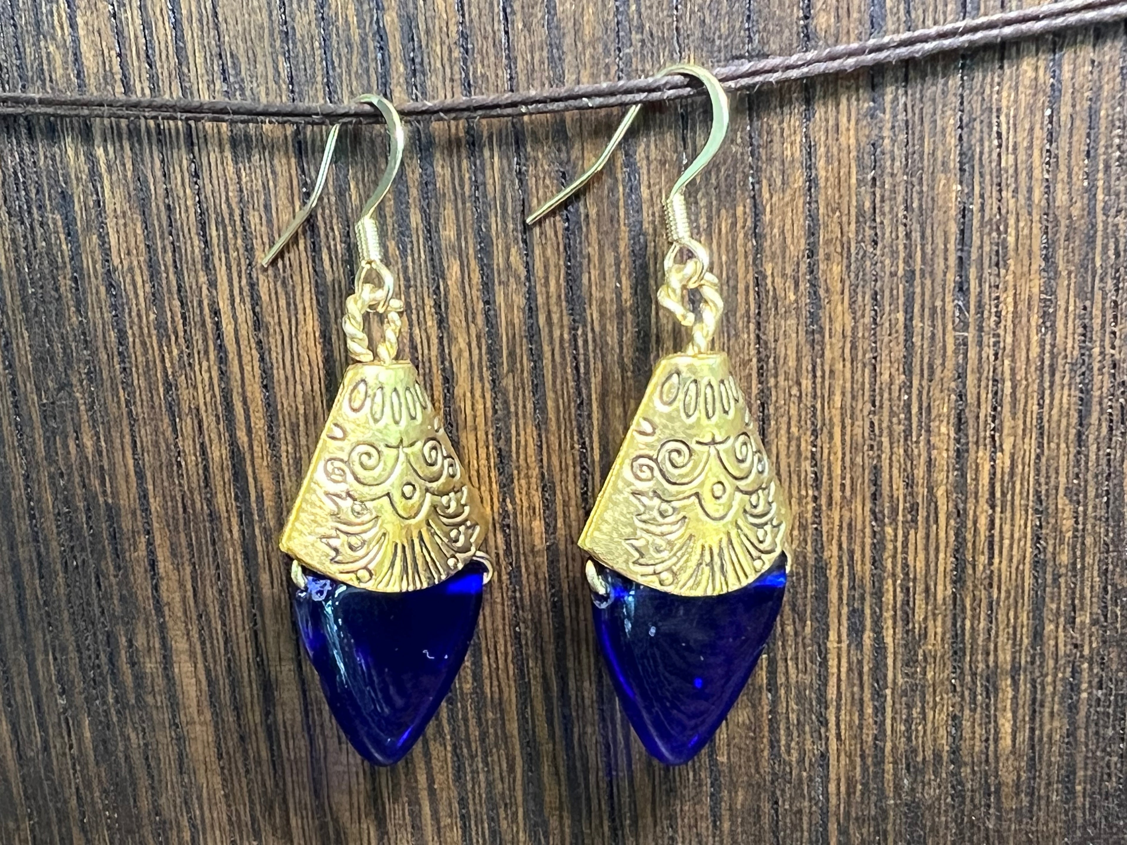 Glass Bead earrings - blue