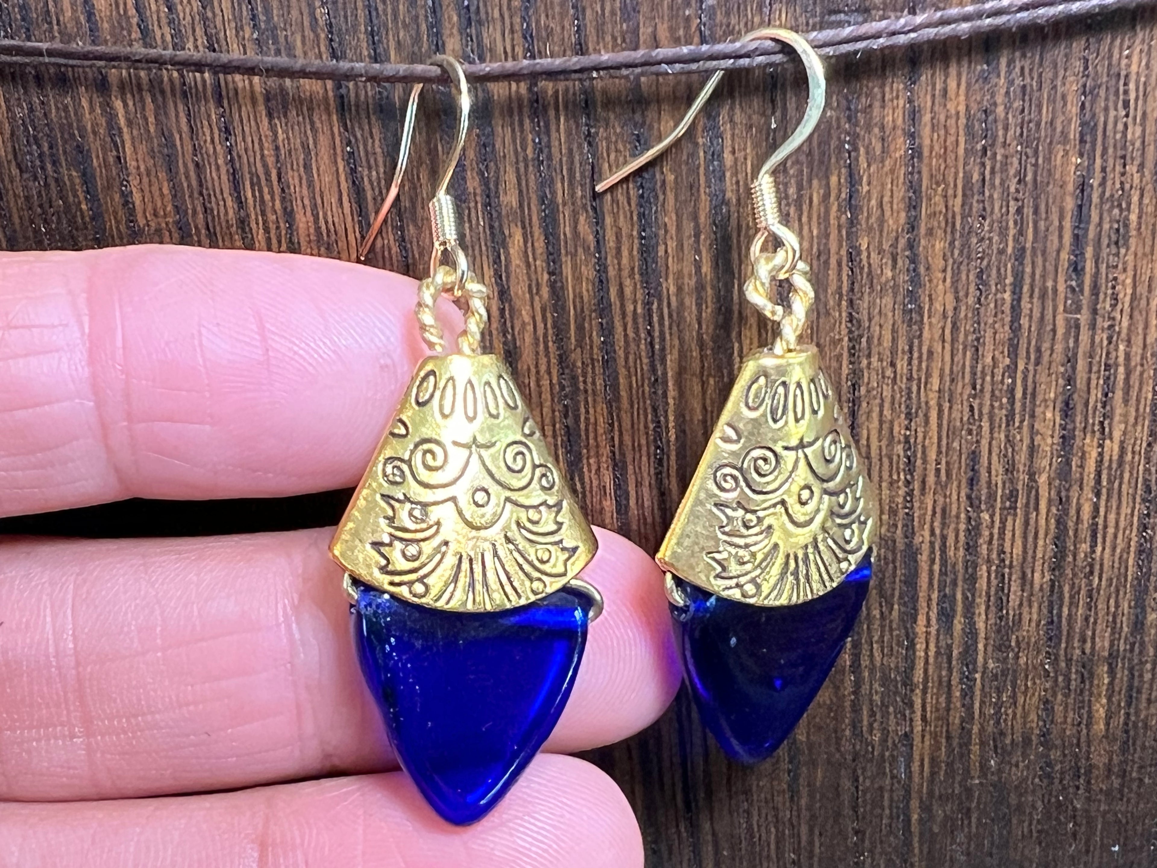 Glass Bead earrings - blue