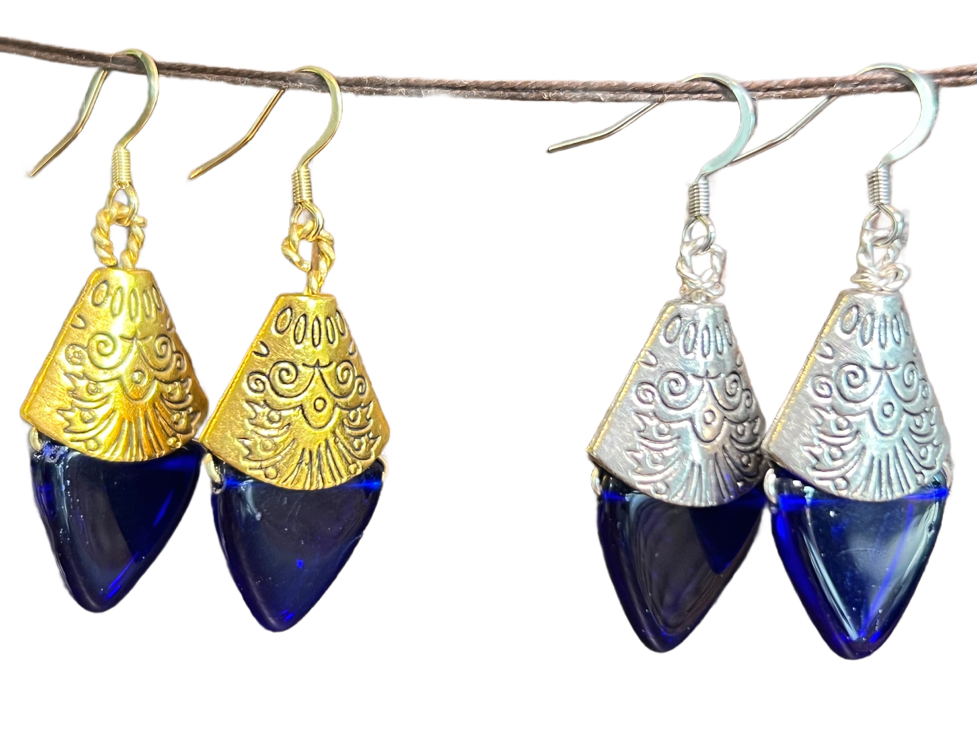Glass Bead earrings - blue