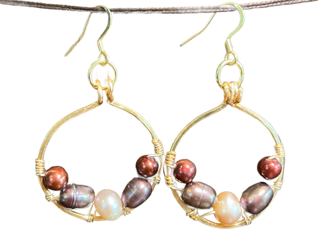 Freshwater Pearl multi - Hoops