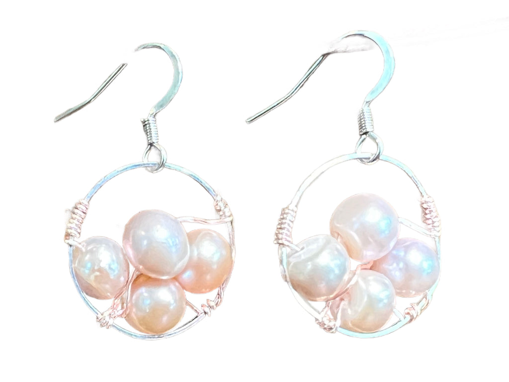 Freshwater Pearl earrings - baby pink