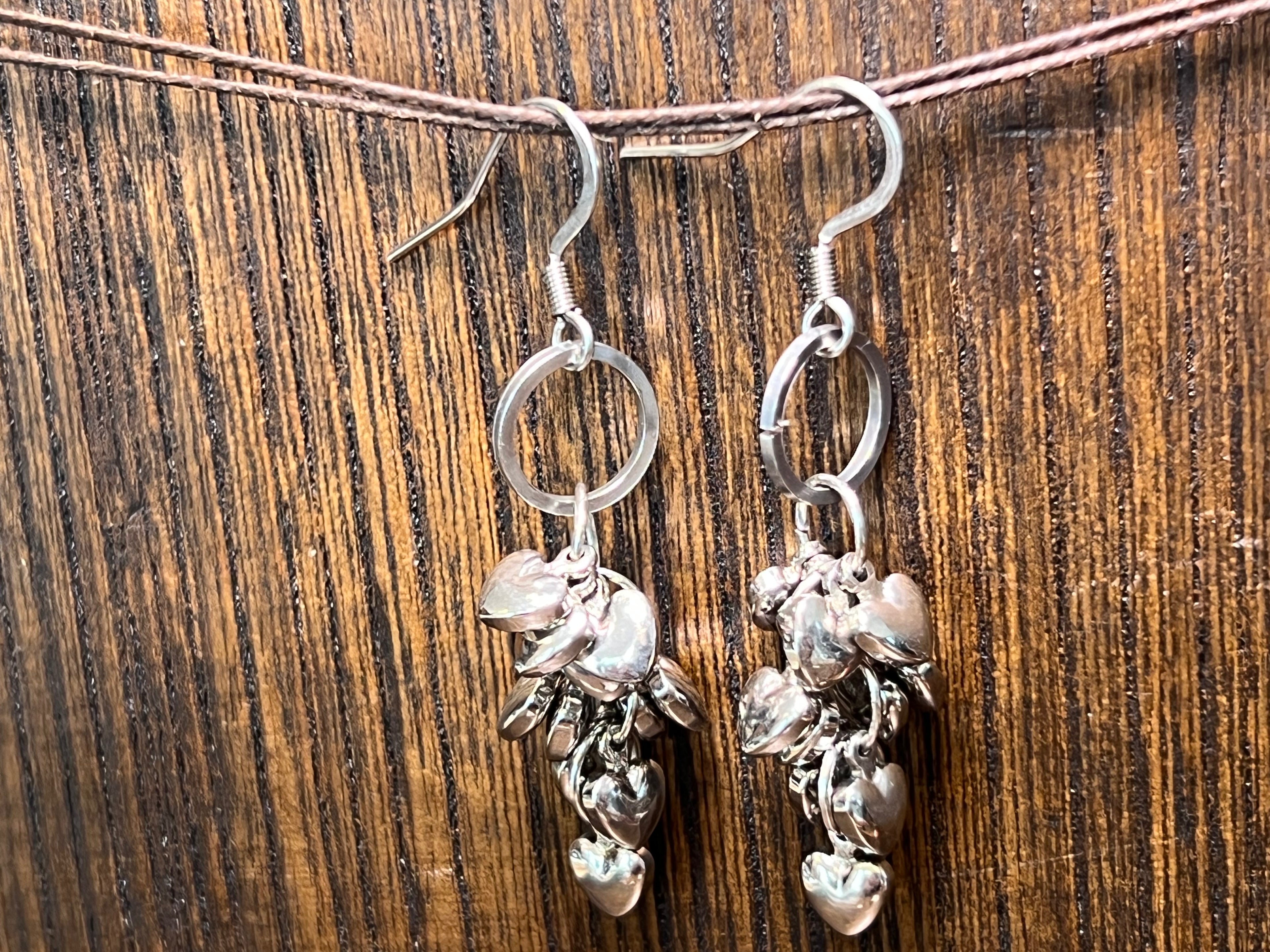 Hearts Shaky Earrings on stainless steel hooks