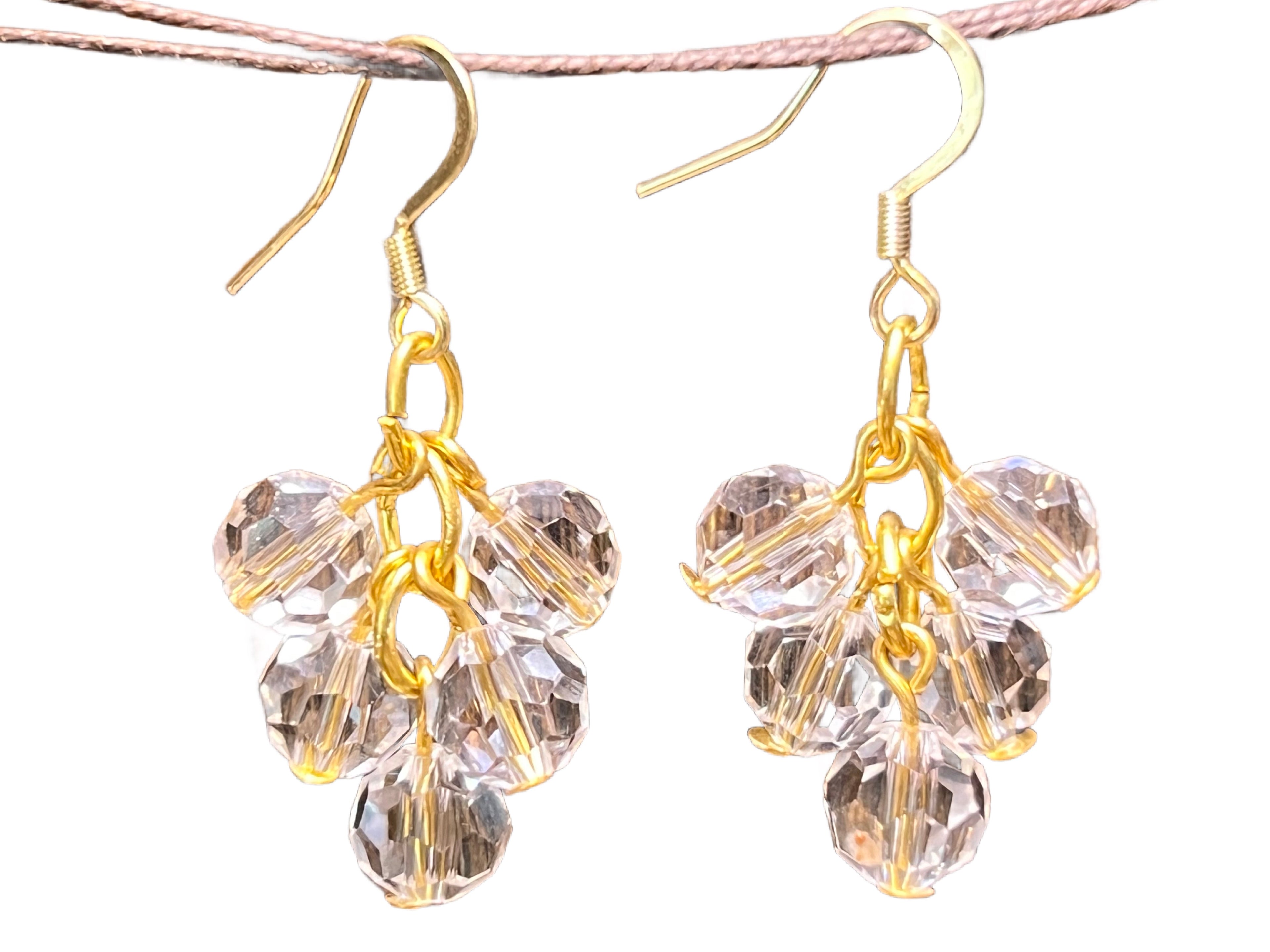 Clear Glass Beads Shaky Earrings