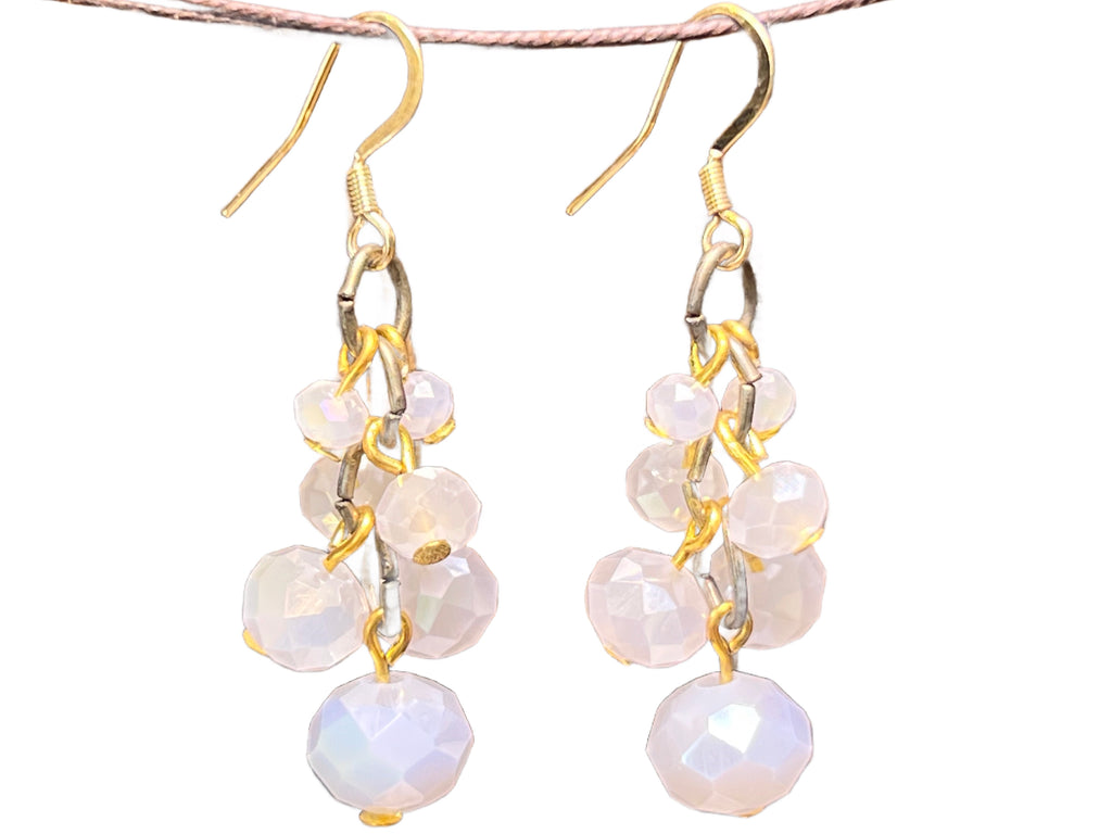 Cloudy Glass Shaky Earrings