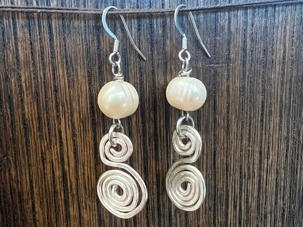 Freshwater Pearl earrings - silver